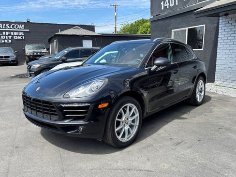 Used 2017 Porsche Macan S AWD/4WD image 18