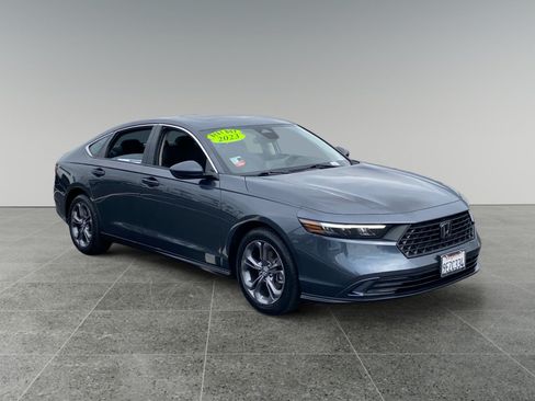 Used 2023 Honda Accord EX image 7
