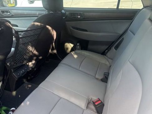 Used 2019 Subaru Outback 2.5i Limited image 11