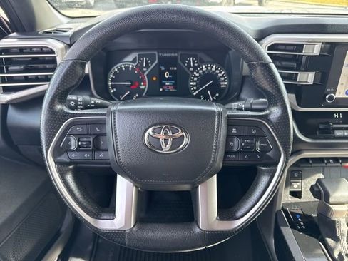 Used 2025 Toyota Tundra SR5 w/ SR5 Convenience Package AWD/4WD image 16