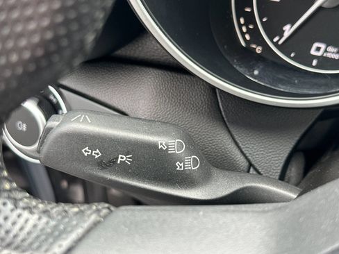 Used 2022 Alfa Romeo Giulia Ti RWD image 26
