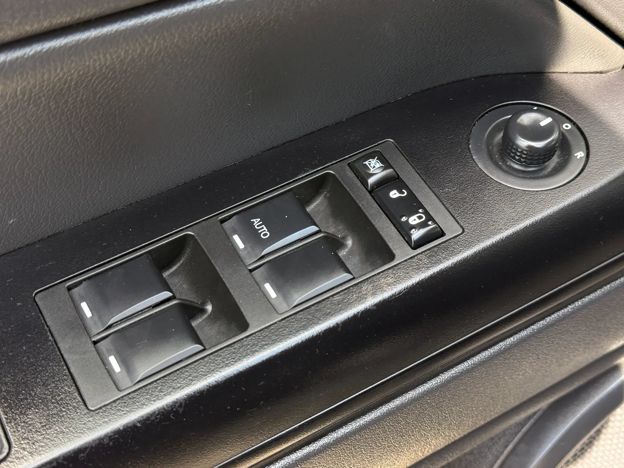 Used 2017 Jeep Patriot High Altitude AWD/4WD image 24