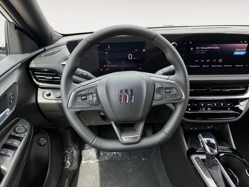 New 2026 Buick Envista Avenir FWD image 13