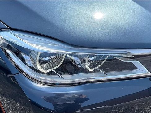 Used 2018 BMW 750i xDrive AWD/4WD image 26