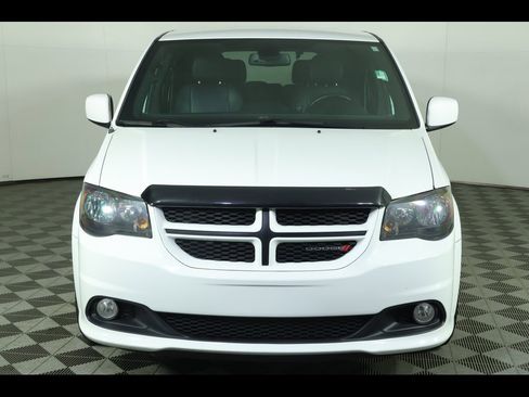 Used 2019 Dodge Grand Caravan GT image 9
