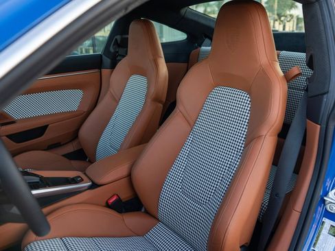 Certified 2023 Porsche 911 Sport Classic RWD image 5