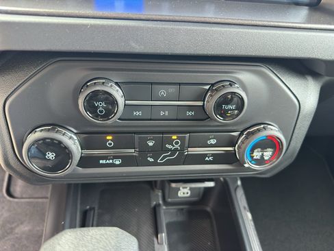 New 2026 Ford Bronco Big Bend AWD/4WD image 19