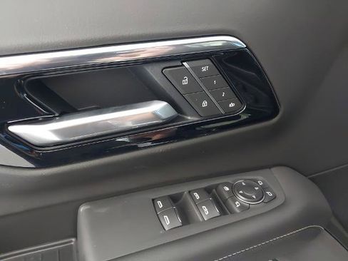 New 2026 Chevrolet Suburban Premier w/ Sun And Tow Package image 26