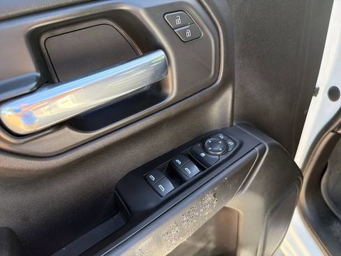 Used 2022 Chevrolet Silverado 1500 Custom w/ LPO, Dark Essentials Package RWD image 18