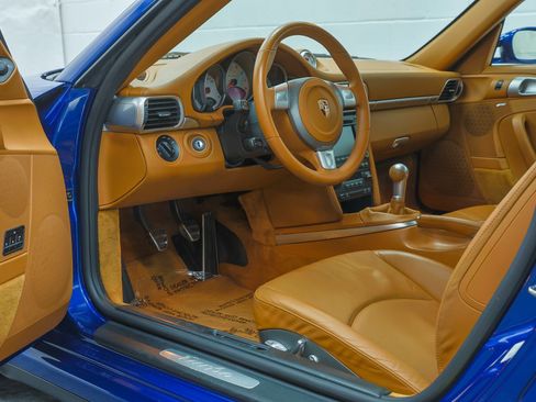 Used 2009 Porsche 911 Turbo image 47