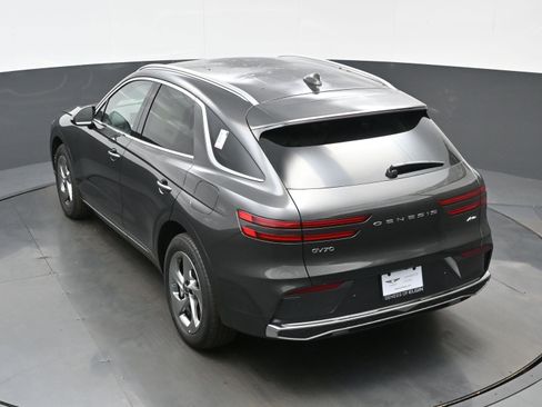 New 2026 Genesis GV70 2.5T image 23