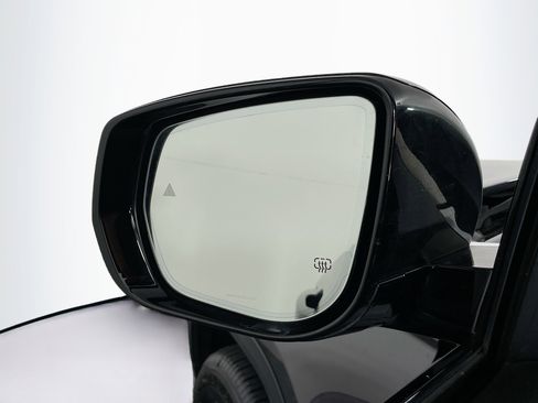 Used 2024 Jeep Grand Cherokee L Limited w/ Luxury Tech Group II image 16