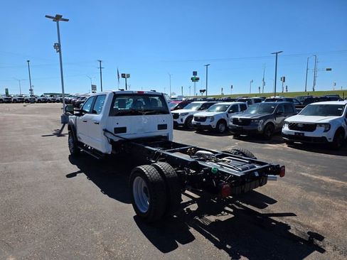 New 2026 Ford F550 4x4 Crew Cab Super Duty image 4