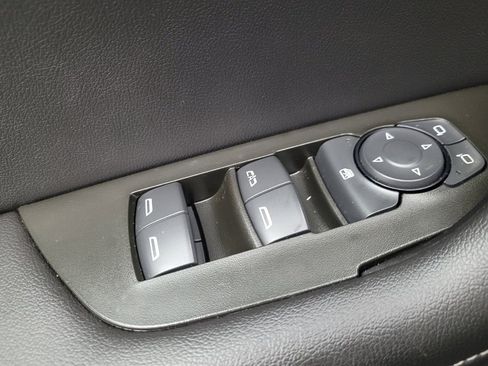 Used 2024 Chevrolet Blazer LT w/ Convenience Package FWD image 27