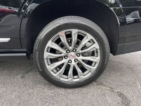 Used 2021 GMC Yukon Denali w/ Denali Premium Package RWD image 48