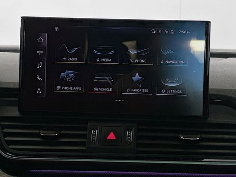 Used 2023 Audi SQ5 Prestige w/ Prestige Package image 12