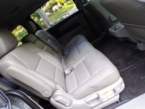 Used 2011 Honda Odyssey EX-L image 22