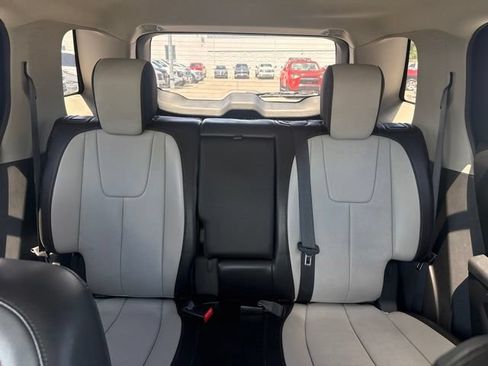 Used 2015 GMC Terrain SLT AWD/4WD image 23