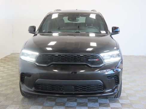 Used 2025 Dodge Durango GT AWD/4WD image 2