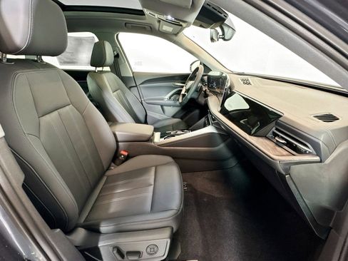 New 2025 Audi Q5 Premium image 25