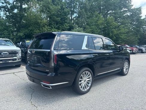 Used 2023 Cadillac Escalade Premium Luxury w/ Performance Package AWD/4WD image 4