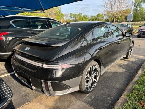 Used 2023 Hyundai Ioniq 6 Limited image 8