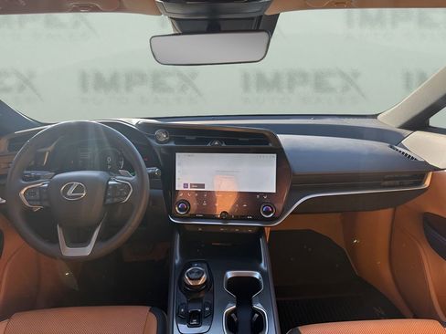 Used 2024 Lexus RZ 300e Premium image 13