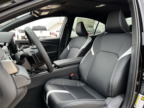 New 2026 Toyota Camry Hybrid image 22