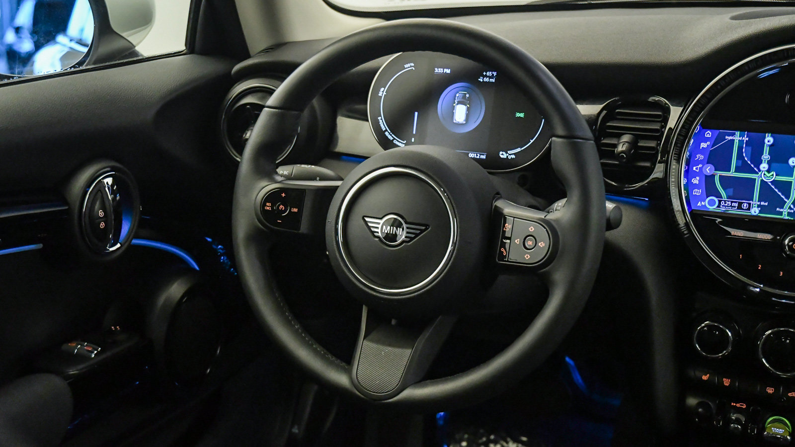 Used 2024 MINI Cooper SE FWD image 13