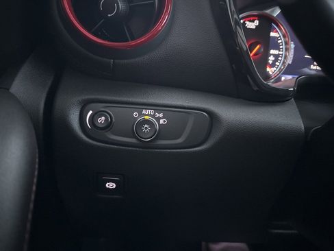 Used 2021 Chevrolet Blazer RS w/ Enhanced Convenience Package image 25