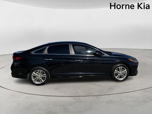 Used 2018 Hyundai Sonata SEL w/ Tech Package 02 image 3