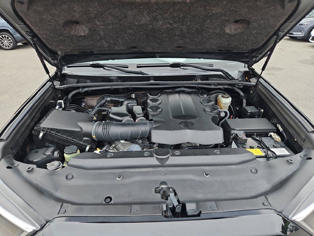 Used 2022 Toyota 4Runner Limited RWD image 36
