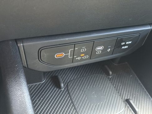 Used 2025 Kia K4 EX FWD image 34