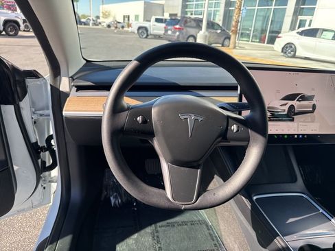 Used 2023 Tesla Model 3 Long Range image 12