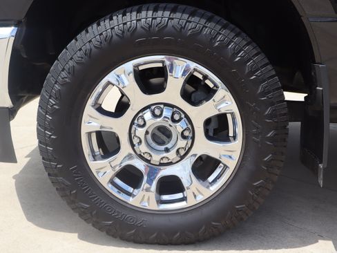 Used 2022 Ford F350 Lariat w/ Lariat Ultimate Package AWD/4WD image 31