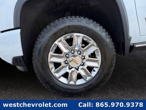 New 2026 Chevrolet Silverado 2500 High Country w/ Technology Package AWD/4WD image 9