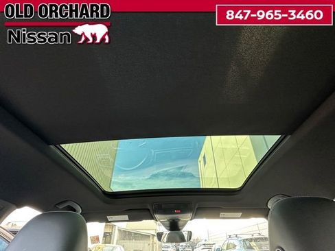 Used 2022 Volkswagen Tiguan SEL R-Line AWD/4WD image 15