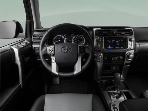 Used 2018 Toyota 4Runner Limited AWD/4WD image 48
