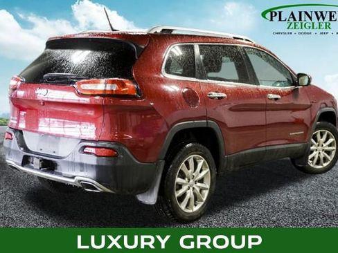Used 2015 Jeep Cherokee Limited w/ Luxury Group image 3