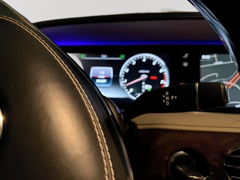 Used 2016 Mercedes-Benz S 550 4MATIC Sedan image 23