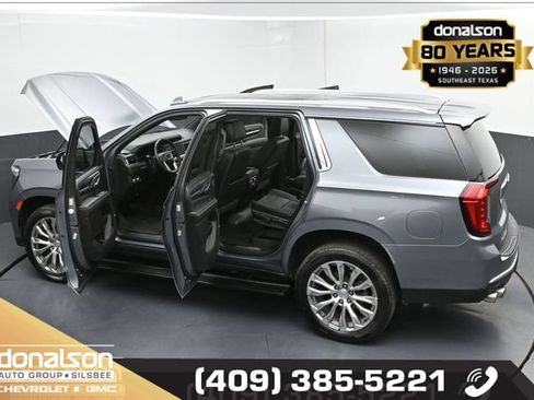 Used 2022 GMC Yukon Denali RWD image 28