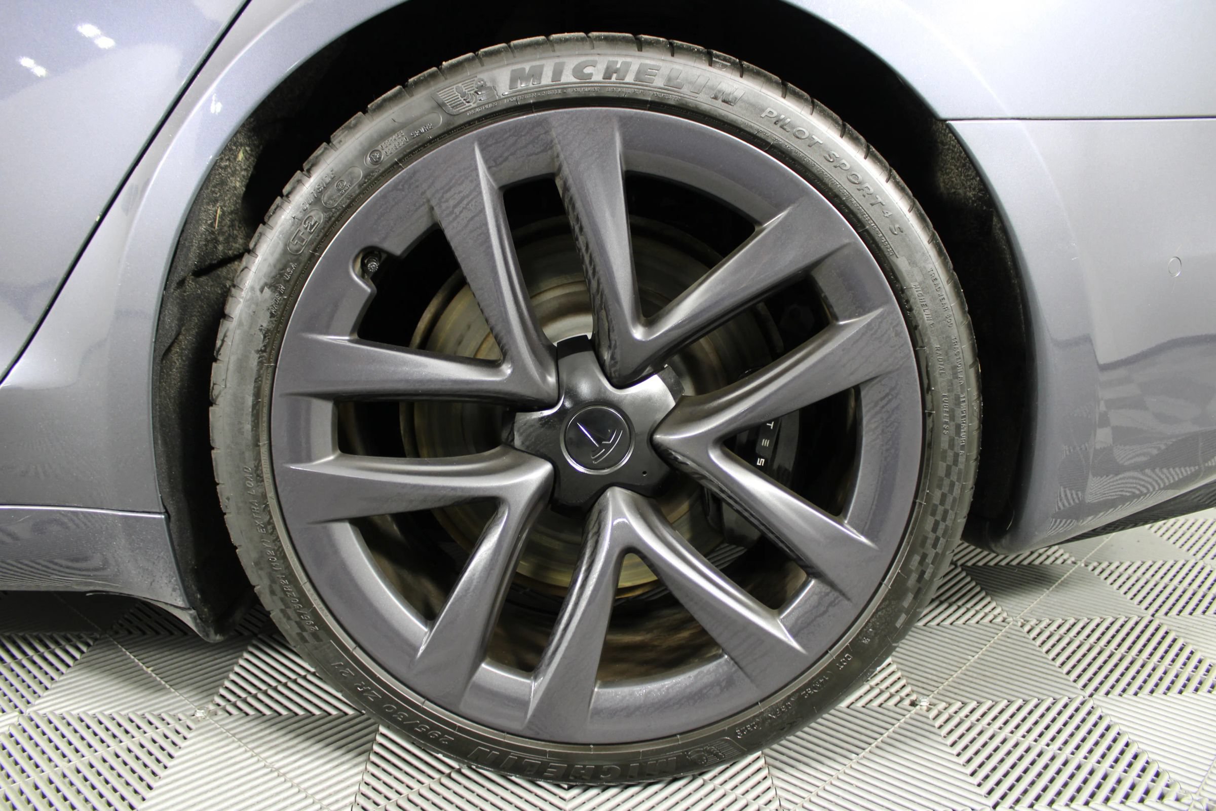 Used 2021 Tesla Model S Plaid AWD/4WD image 46