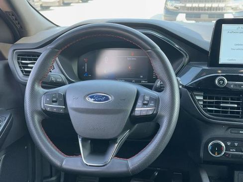 Certified 2024 Ford Escape ST-Line AWD/4WD image 12