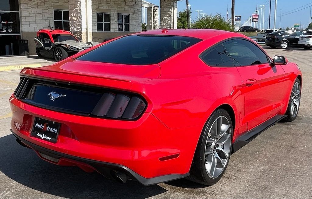 Used 2015 Ford Mustang Premium RWD image 3
