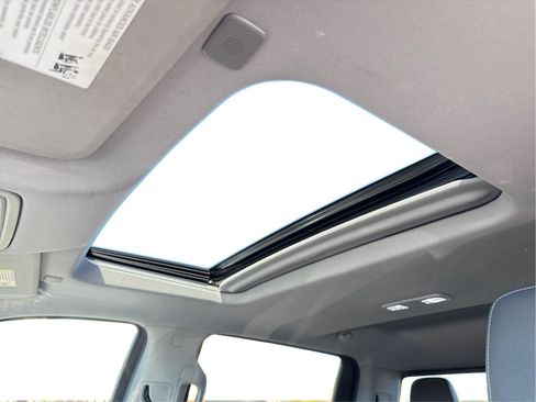 Used 2019 GMC Sierra 1500 SLT w/ SLT Premium Plus Package image 10