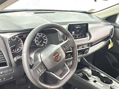 New 2026 Nissan Rogue Rock Creek image 36