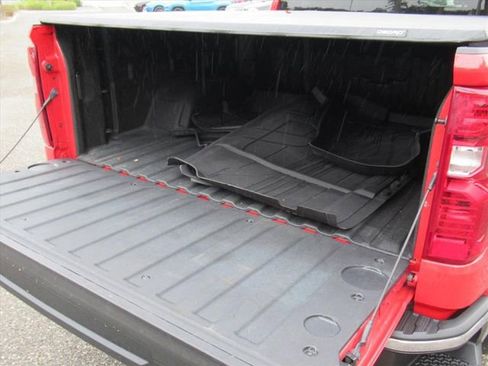 Used 2022 Chevrolet Silverado 1500 LT w/ Protection Package RWD image 30