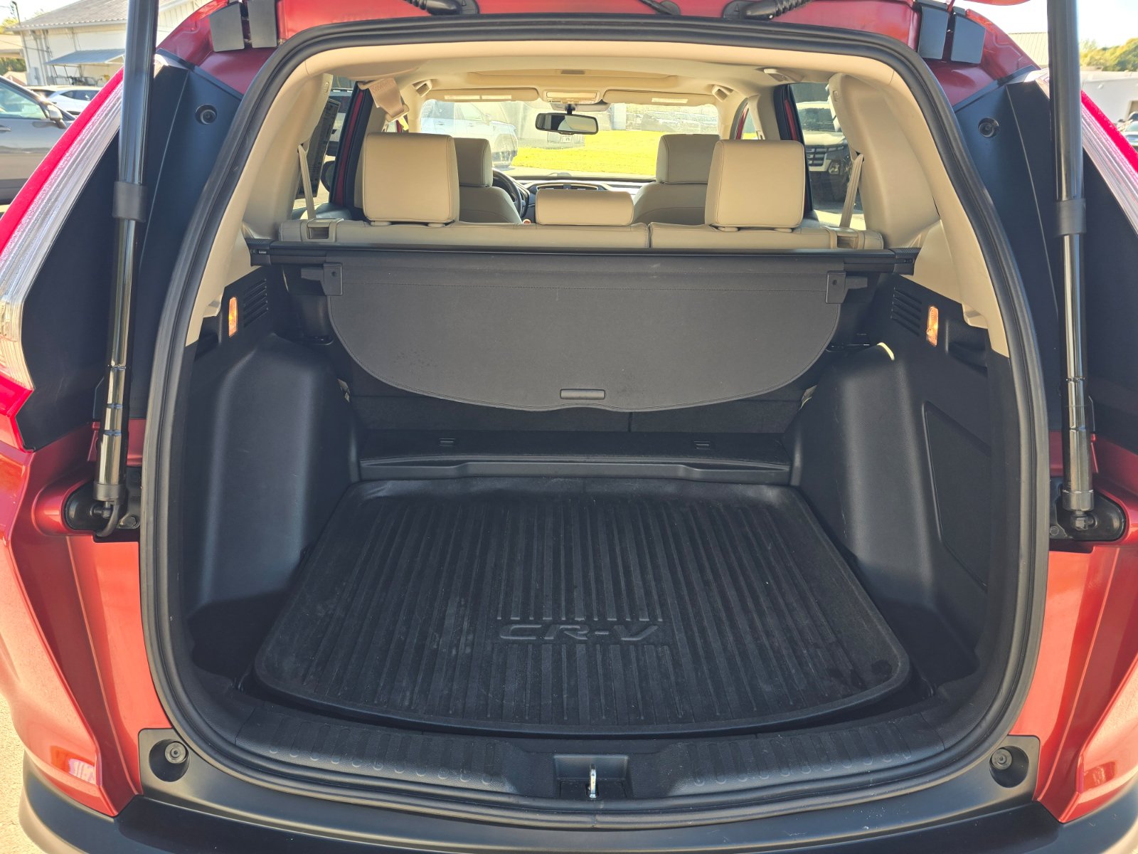 Used 2018 Honda CR-V Touring image 26