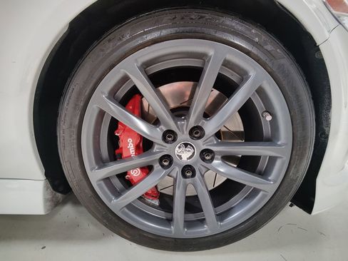 Used 2015 Chevrolet SS RWD image 10