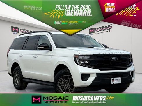 New 2026 Ford Expedition Active image 1